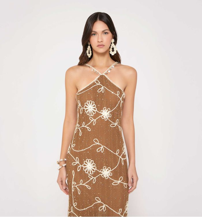 Vestido largo de tiras con insumos