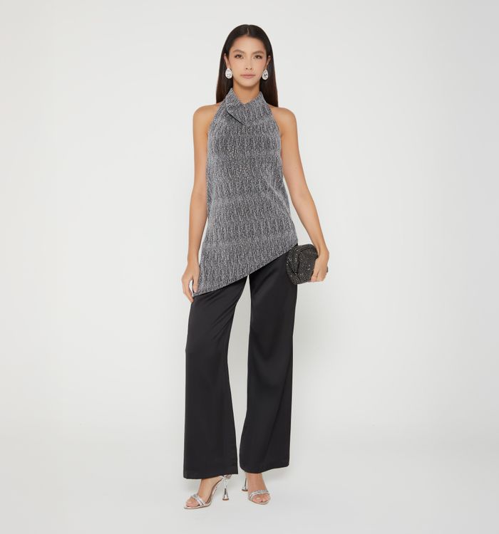 Blusa escote pelicano asimétrica