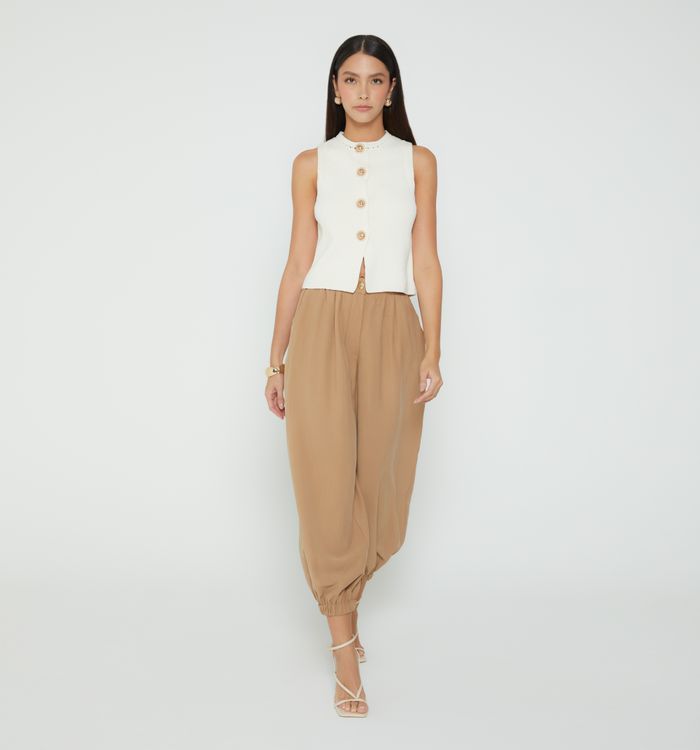 Pantalón tipo barrel