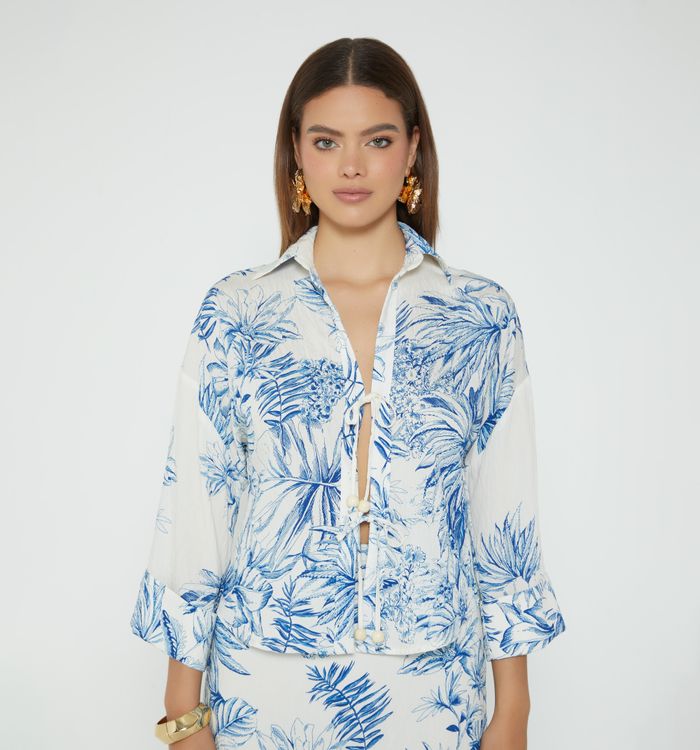 Blusa manga 3/4 con amarre