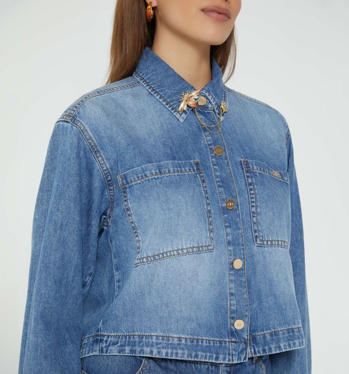 Blusa camisera corta bichos