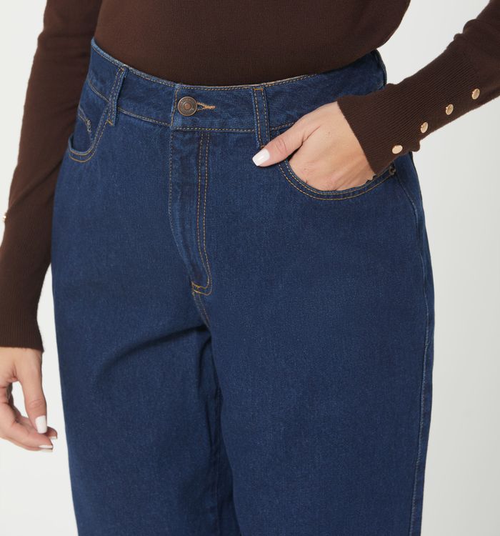 Jean boyfriend con bolsillos tiro alto