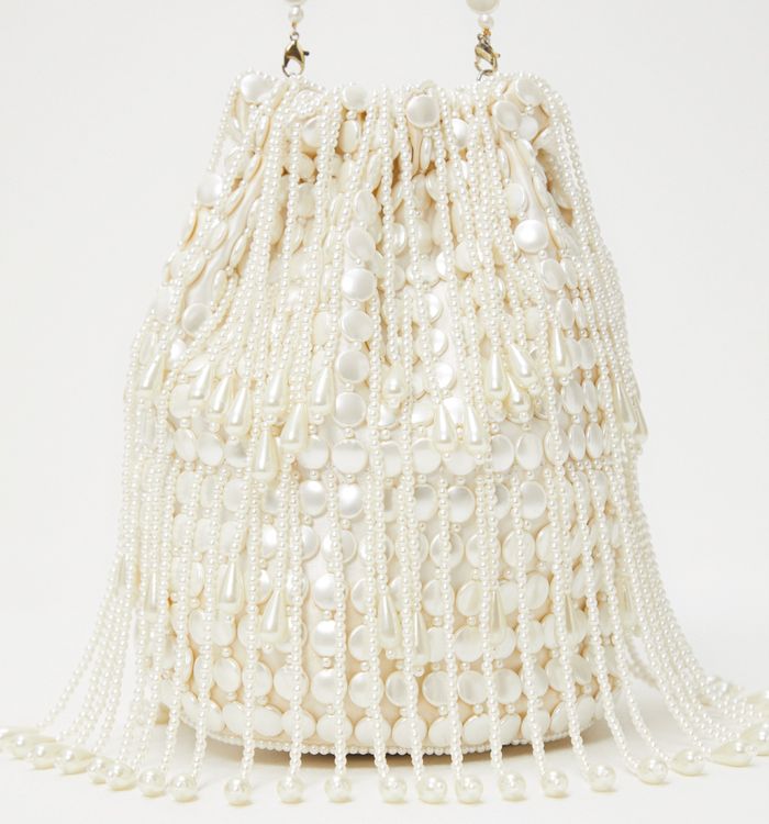 Bolso manos libre bucket con perlas