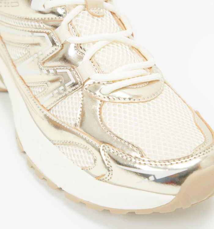Tenis metalizados