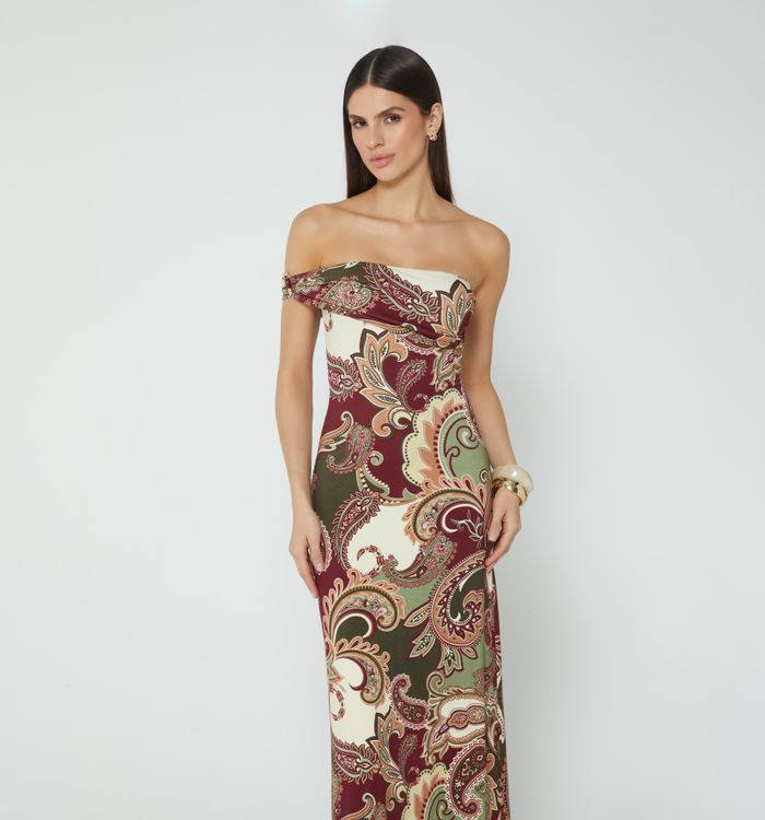 Vestido largo escote bandeja con herraje