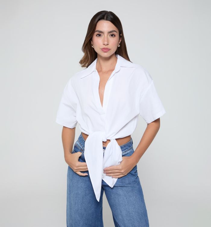 Blusa con amarre manga corta